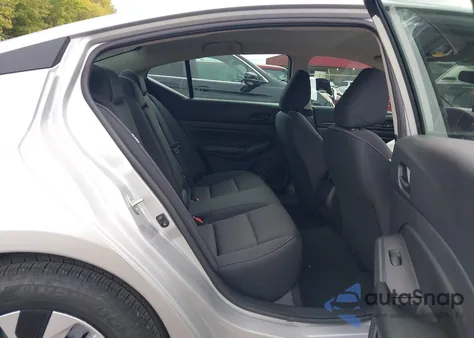 2024 Nissan Altima S Fwd z USA, uszkodzony, nr VIN 1N4BL4BV2RN393392